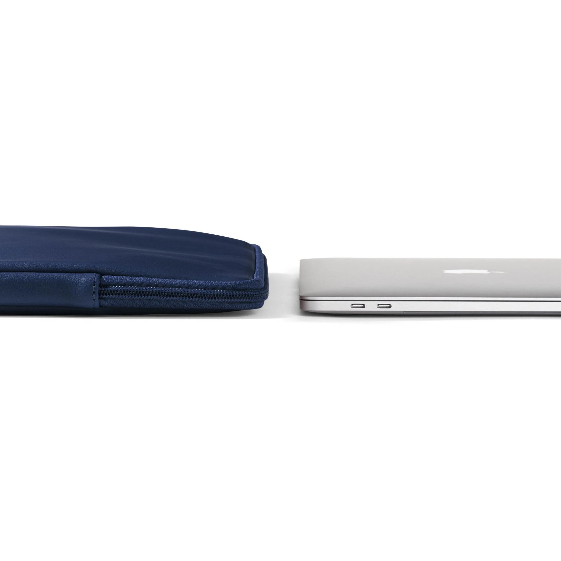 13/14 Inch Slim Laptop Sleeve Navy Blue - Image 3