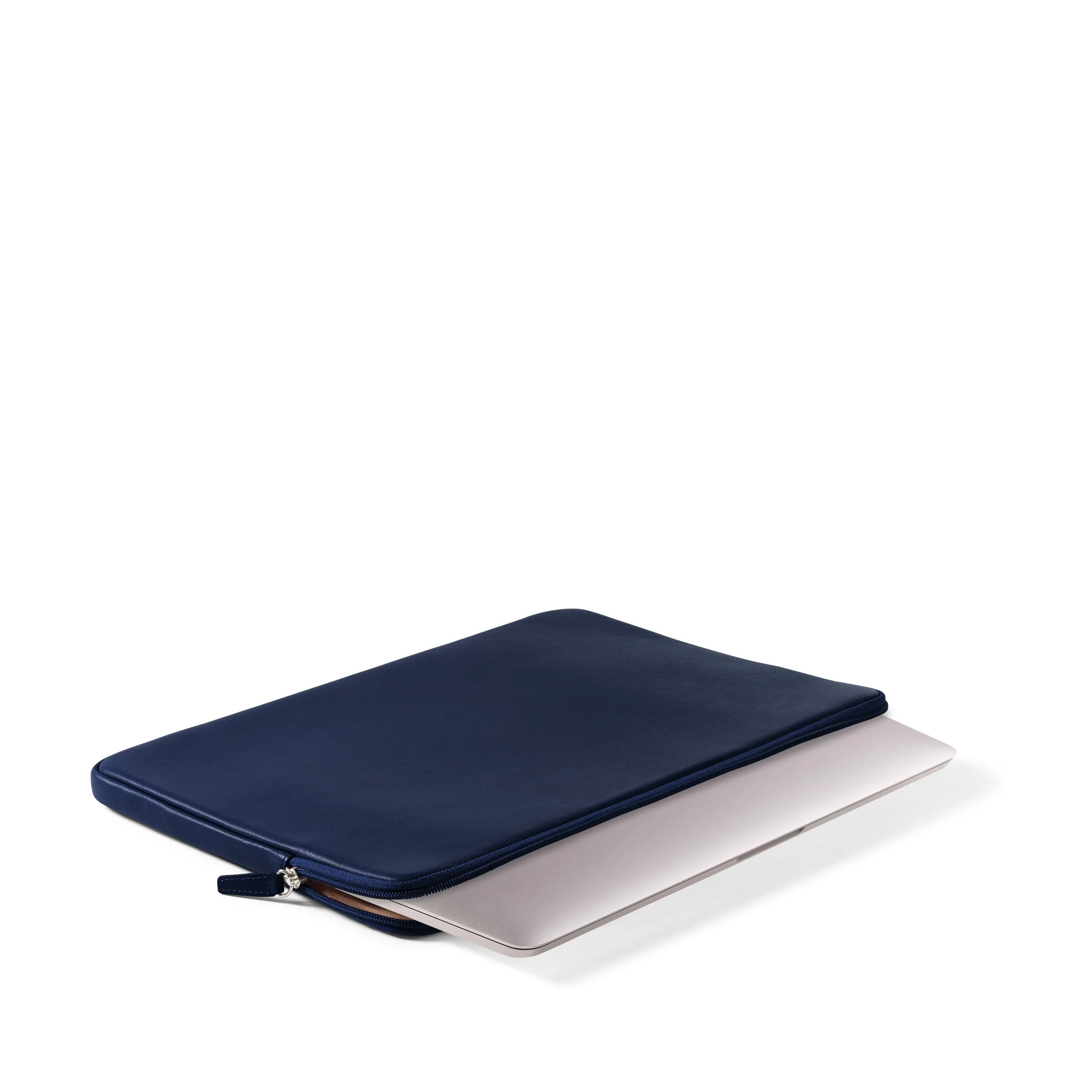 15/16 Inch MacBook Sleeve Navy Blue - Image 2