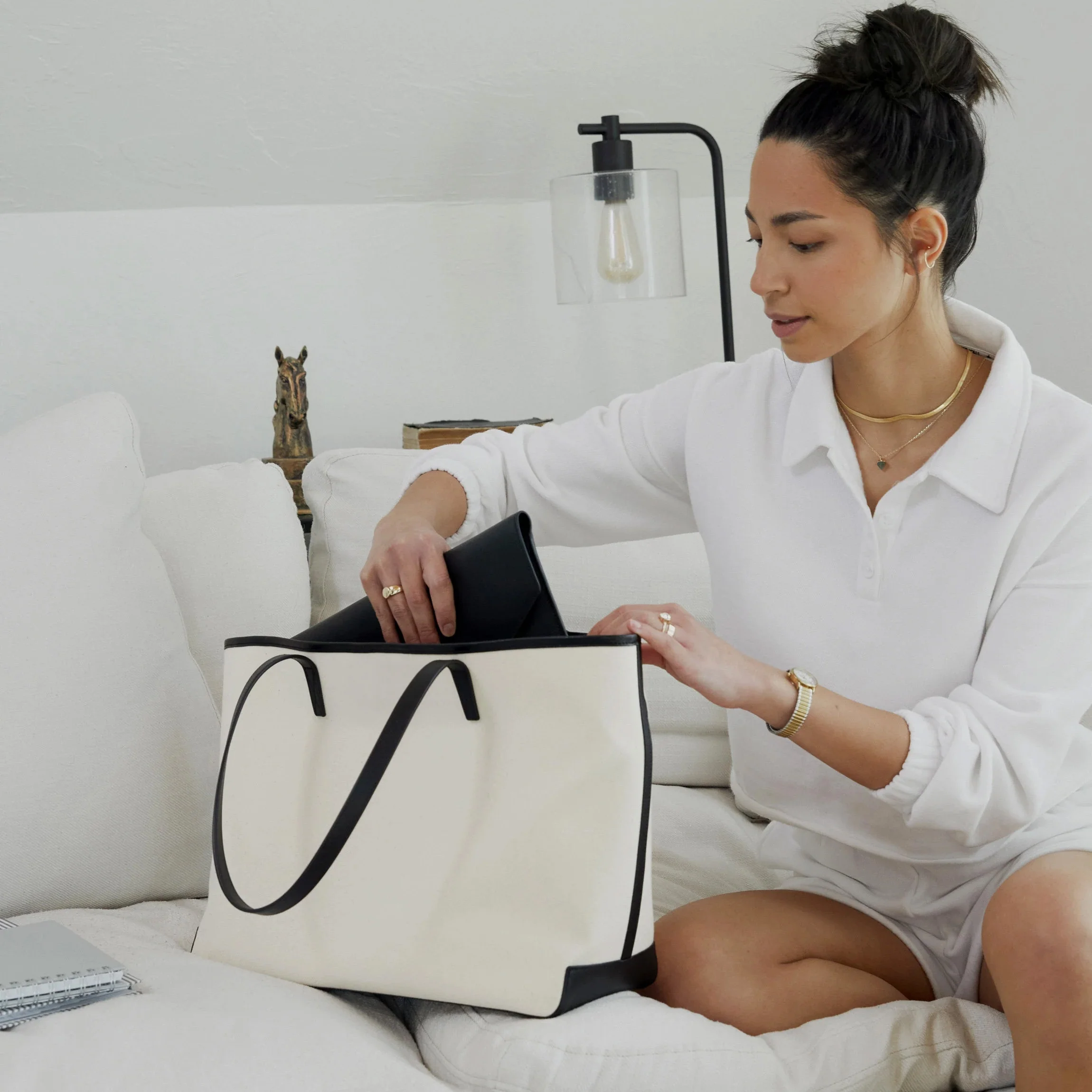 Belmont Tote in Canvas Natural Canvas/Black - Image 3