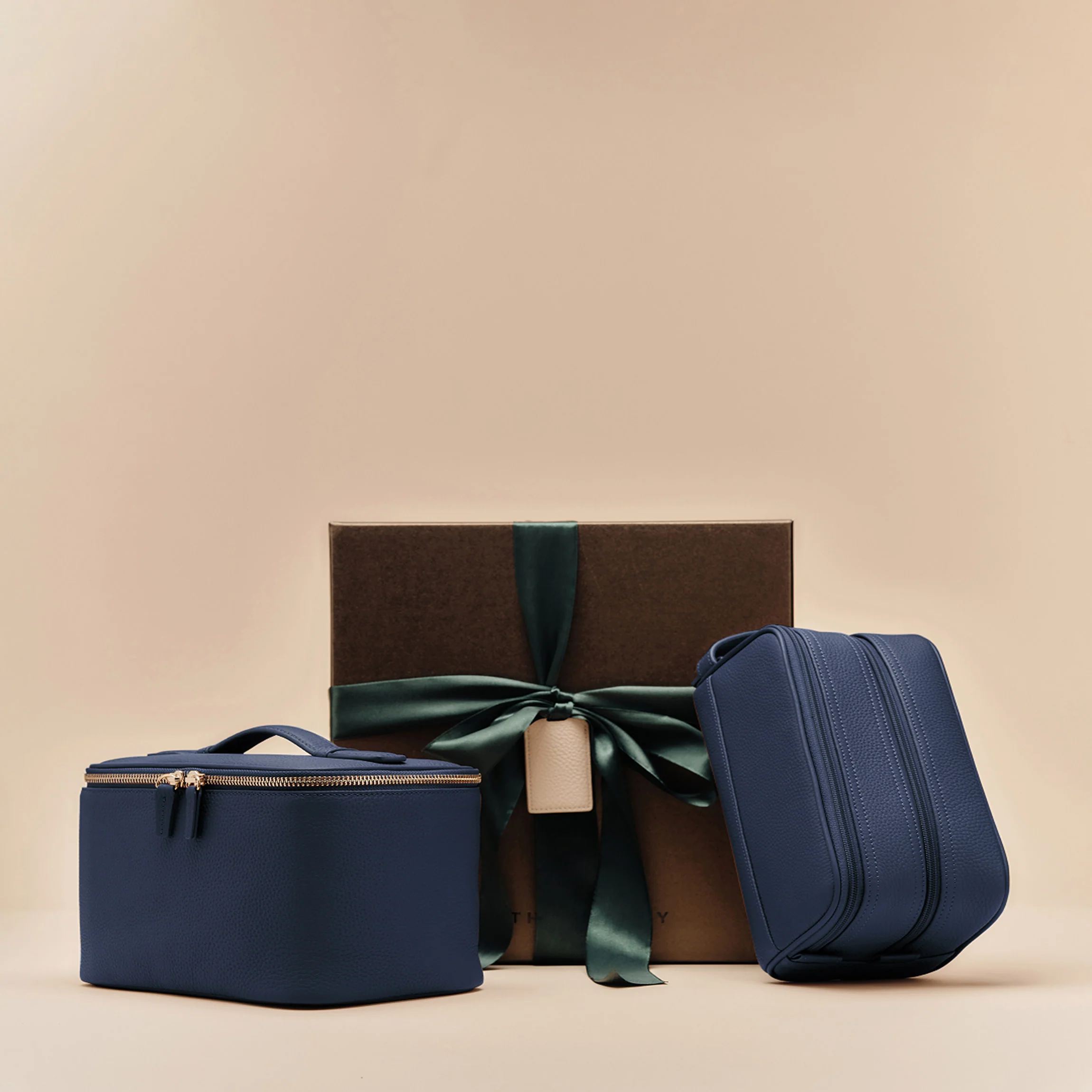 Couple's Toiletry Bag Gift Set Navy Blue