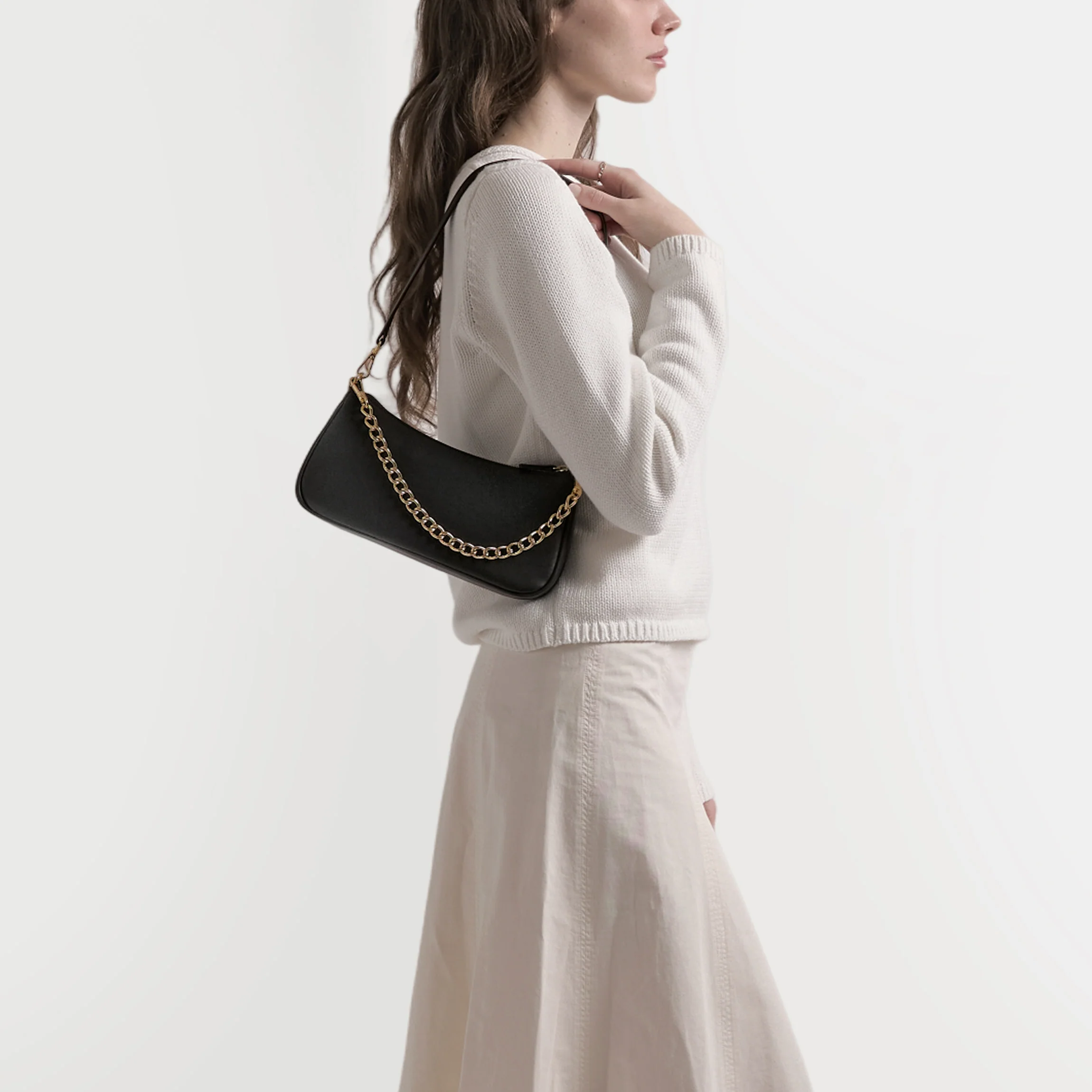 Greta Chain Small Pochette Black Onyx - Image 2