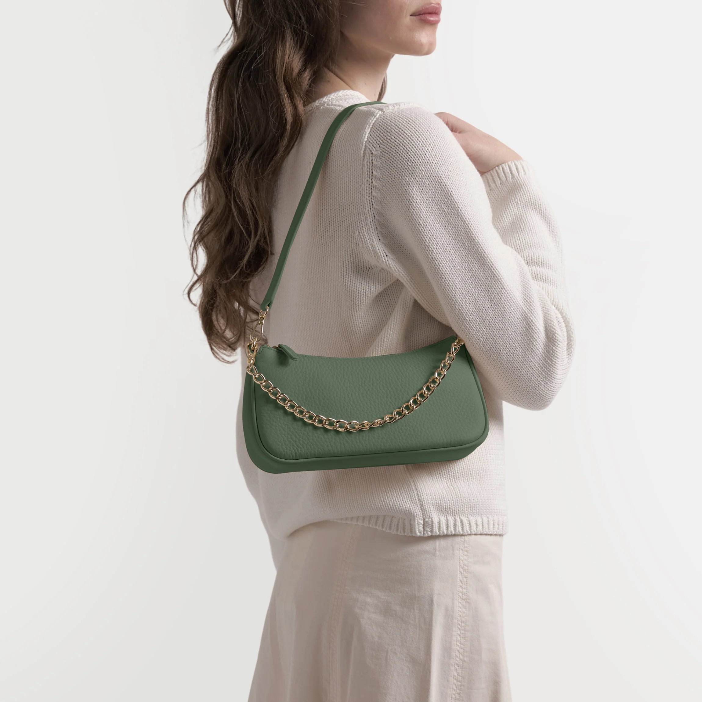 Greta Chain Small Pochette Moss - Image 3