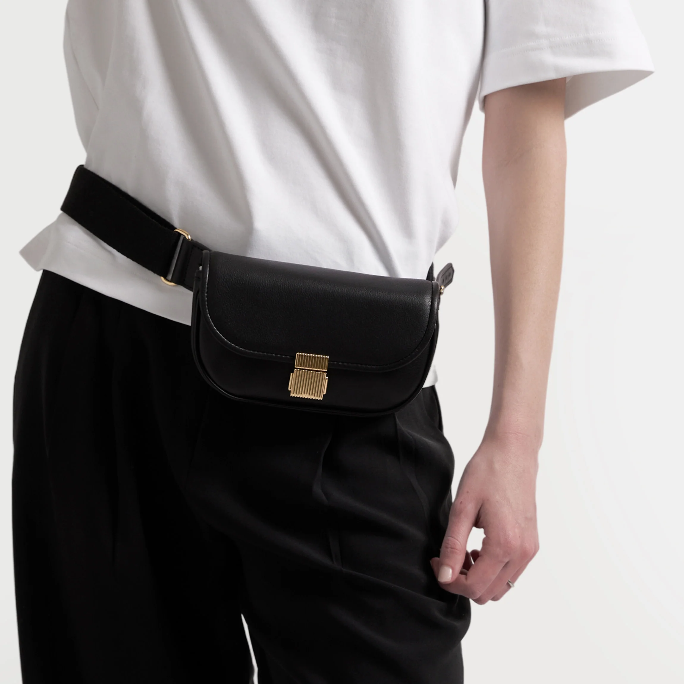 Katy Mini Belt Bag Black Onyx - Image 3