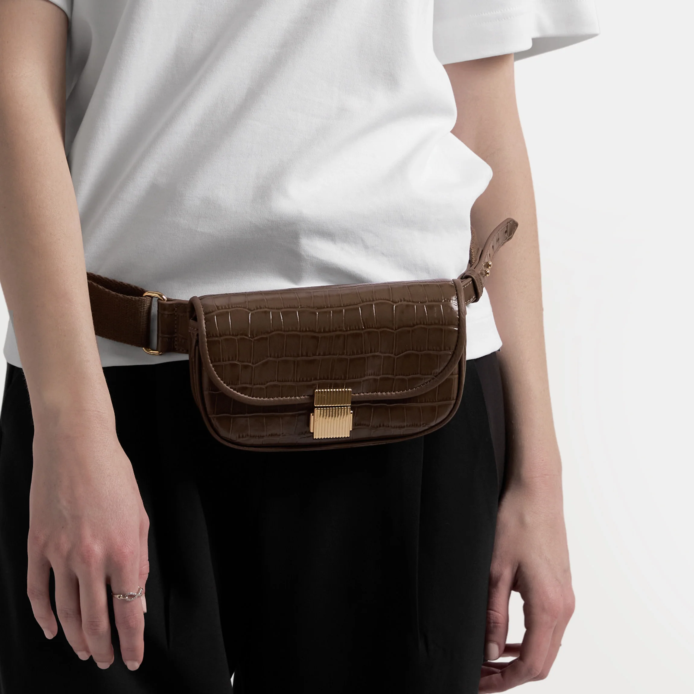 Katy Mini Belt Bag Cocoa Croc - Image 3