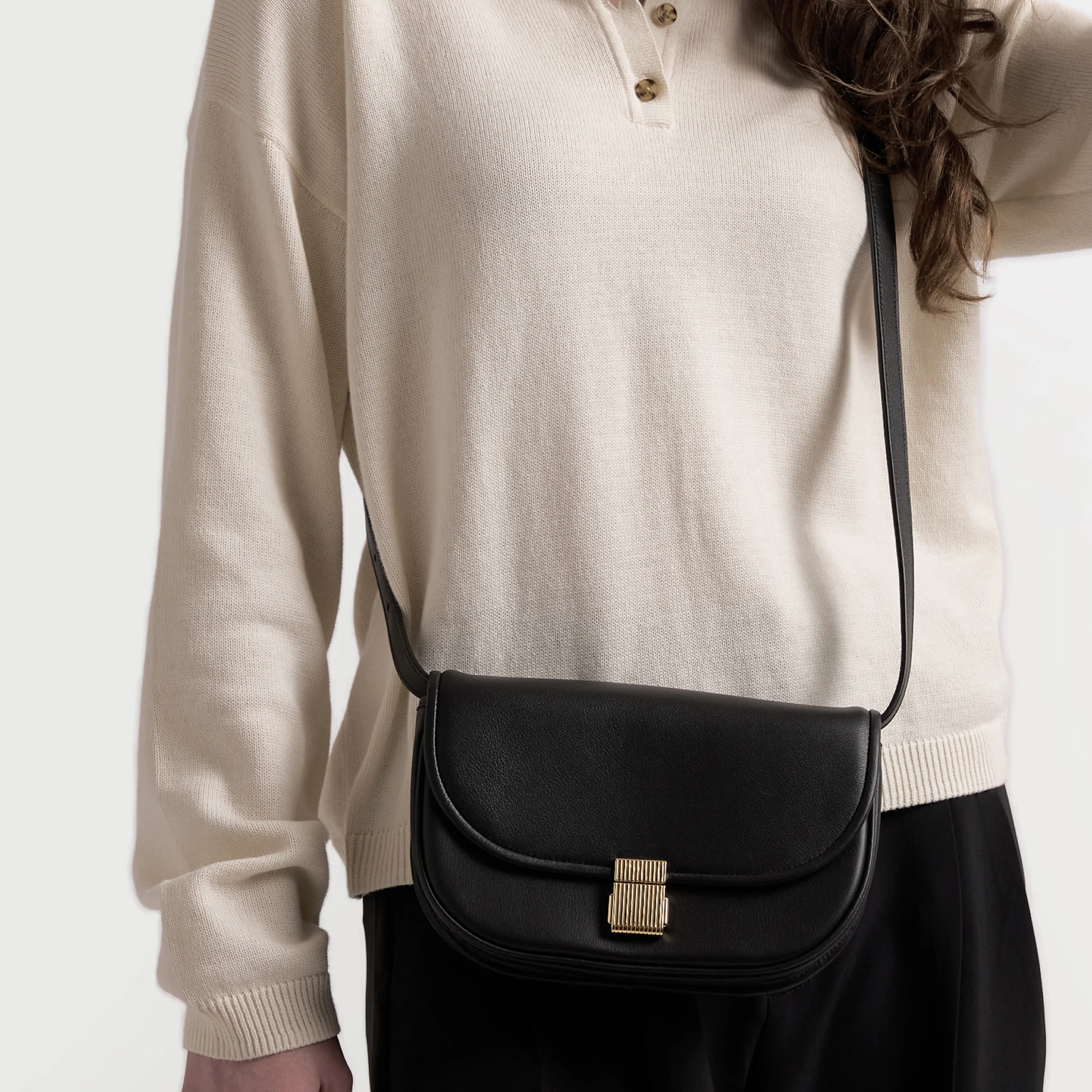 Katy Small Saddle Crossbody Black Onyx - Image 2