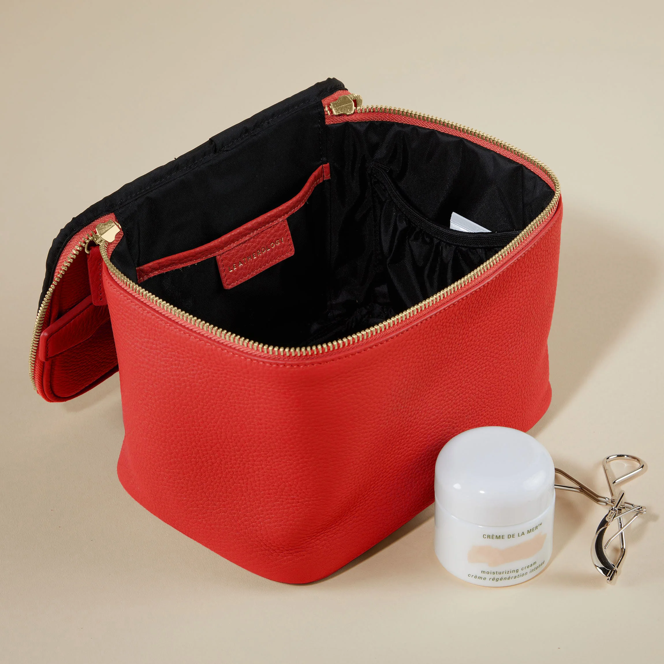 Medium Train Case Buoy Red - Image 2