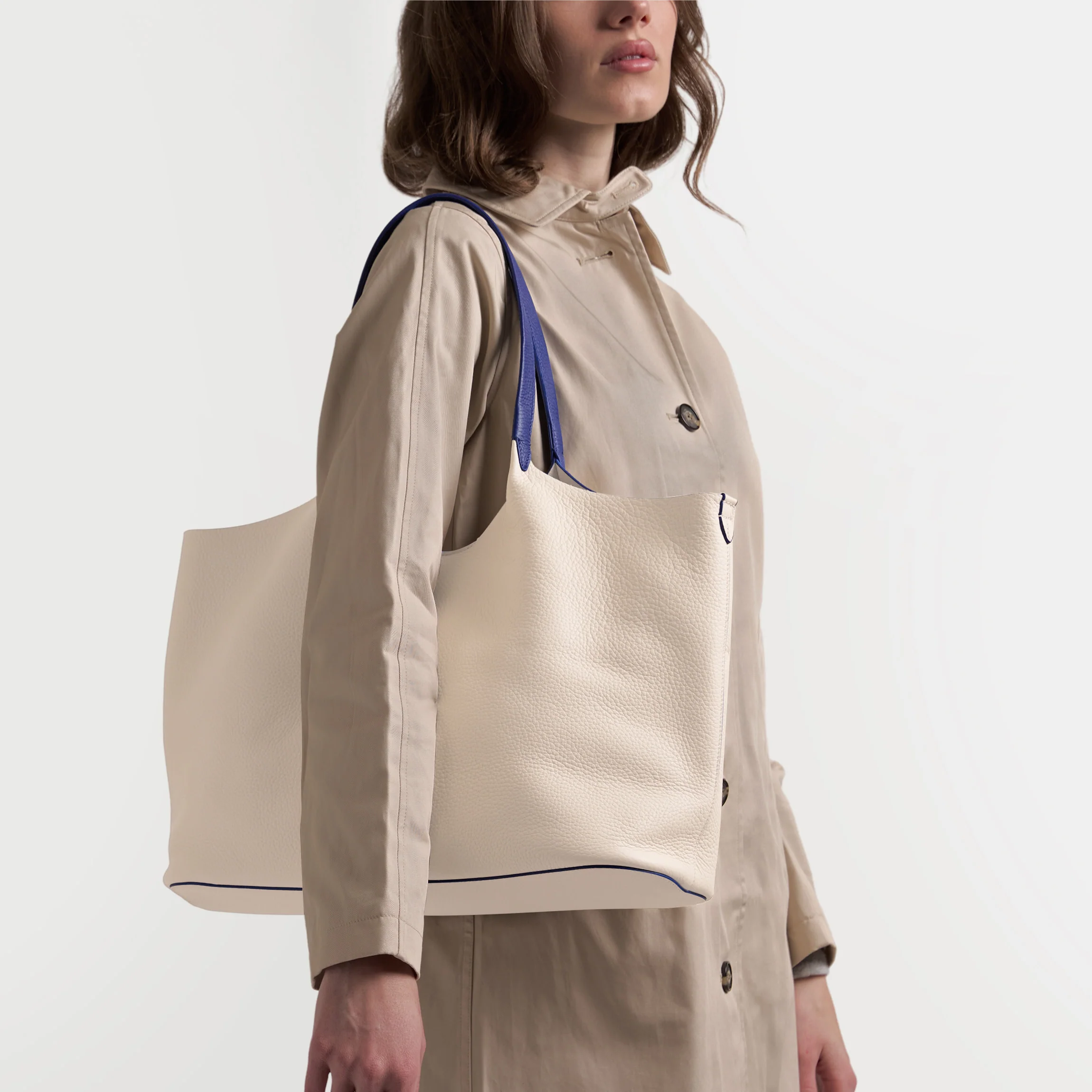 Mia Horizontal Tote Sand/Regatta Blue - Image 2