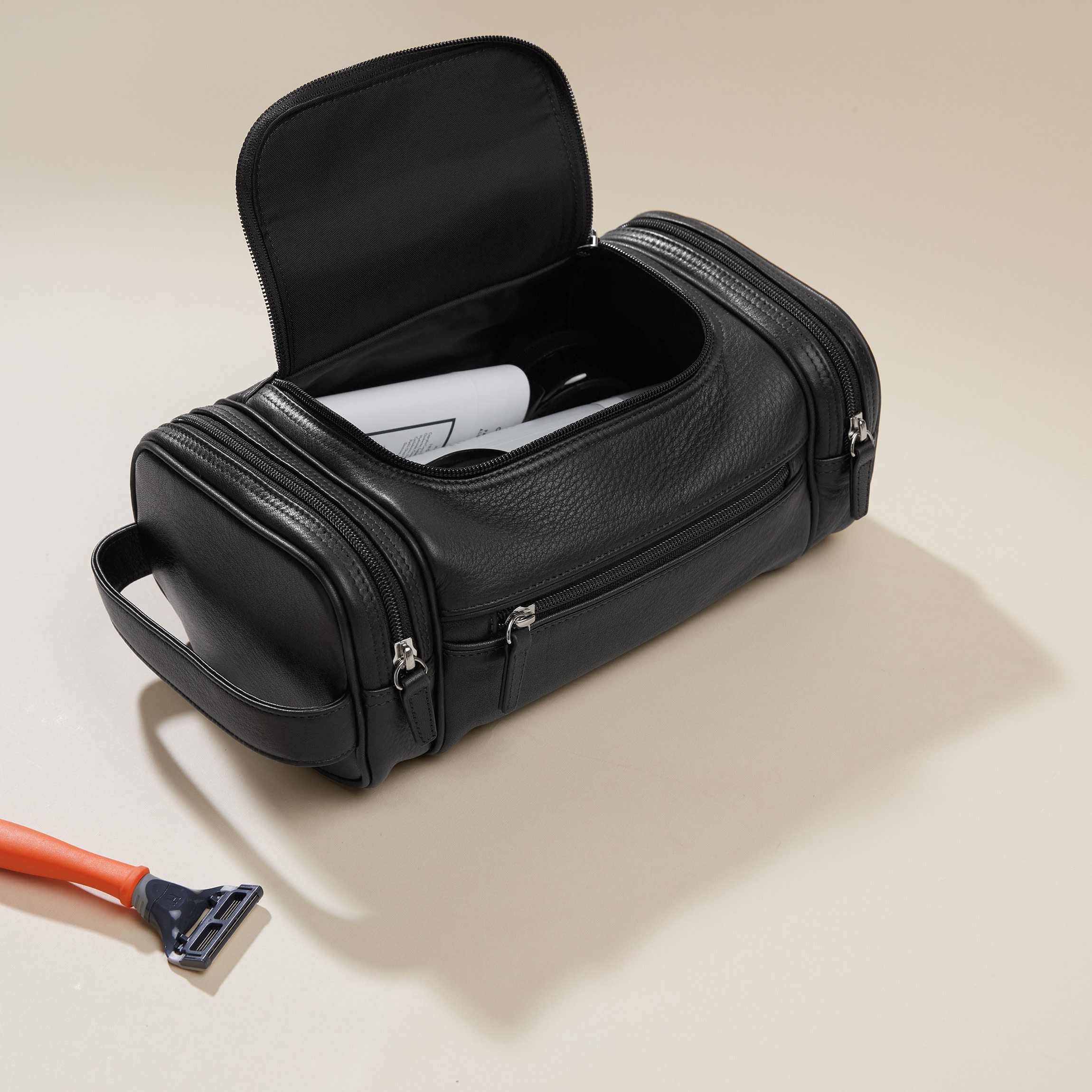 Multi Pocket Toiletry Bag Black Onyx - Image 3