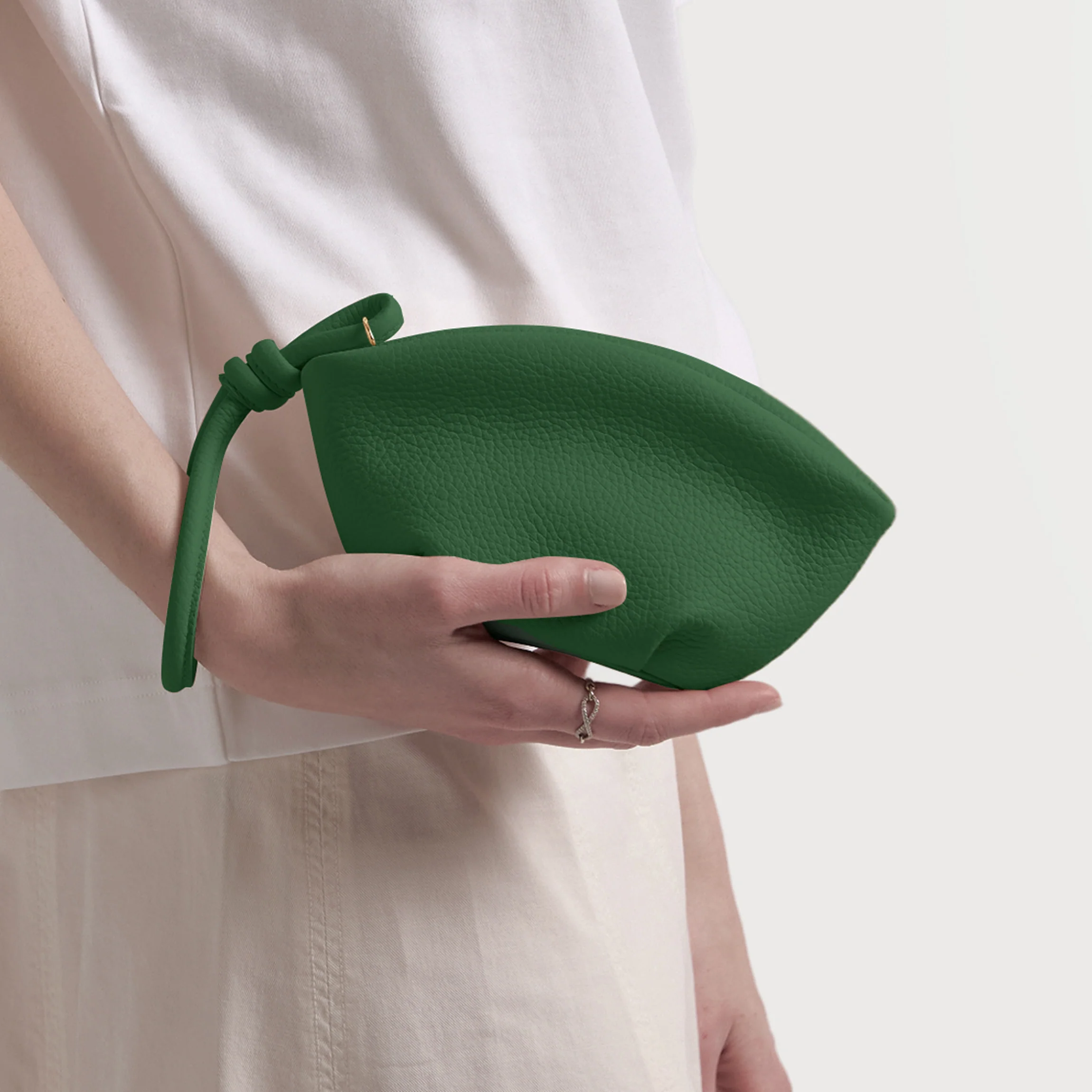Petite Dumpling Pouch Fairway Green - Image 2