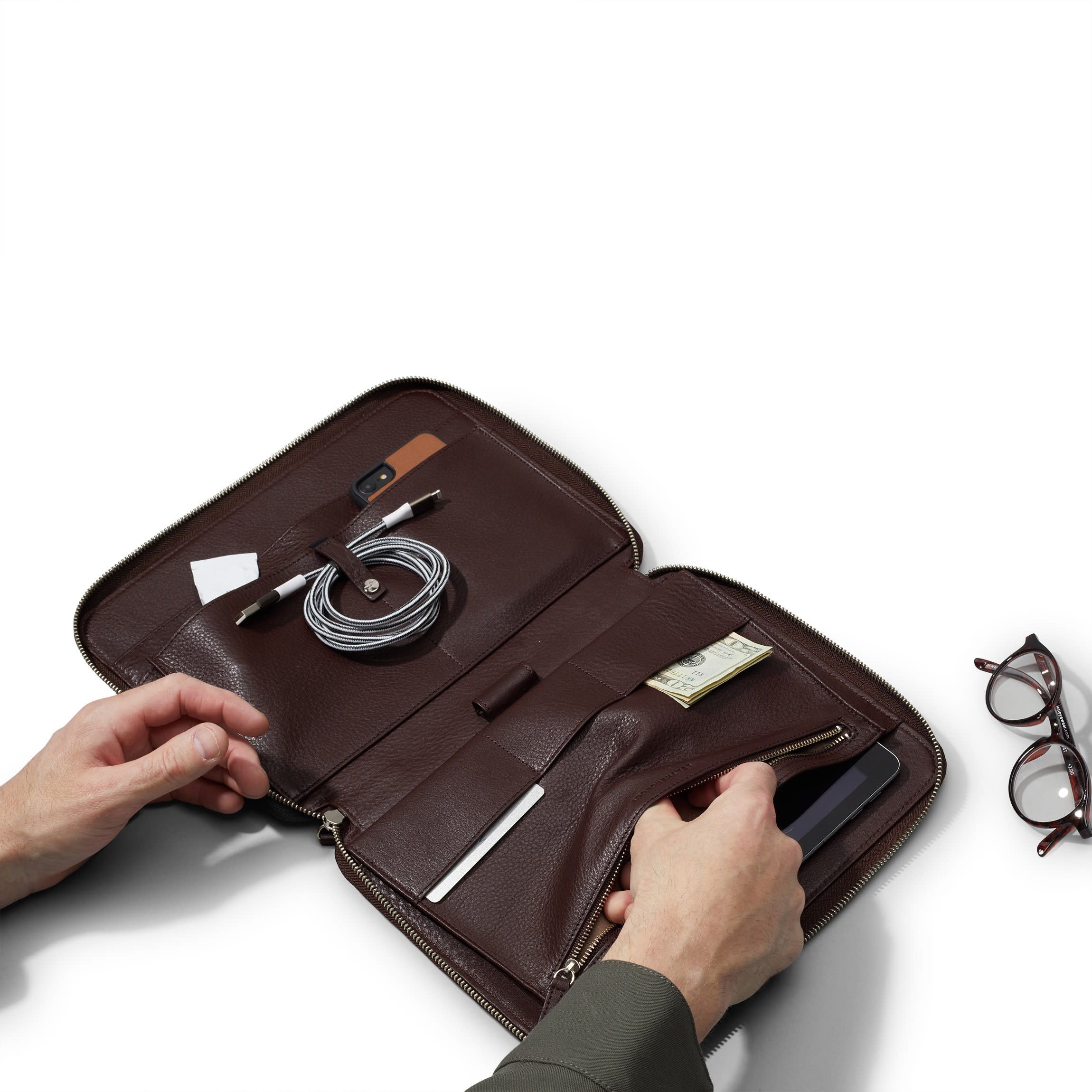 Tech Folio Brown - Image 4