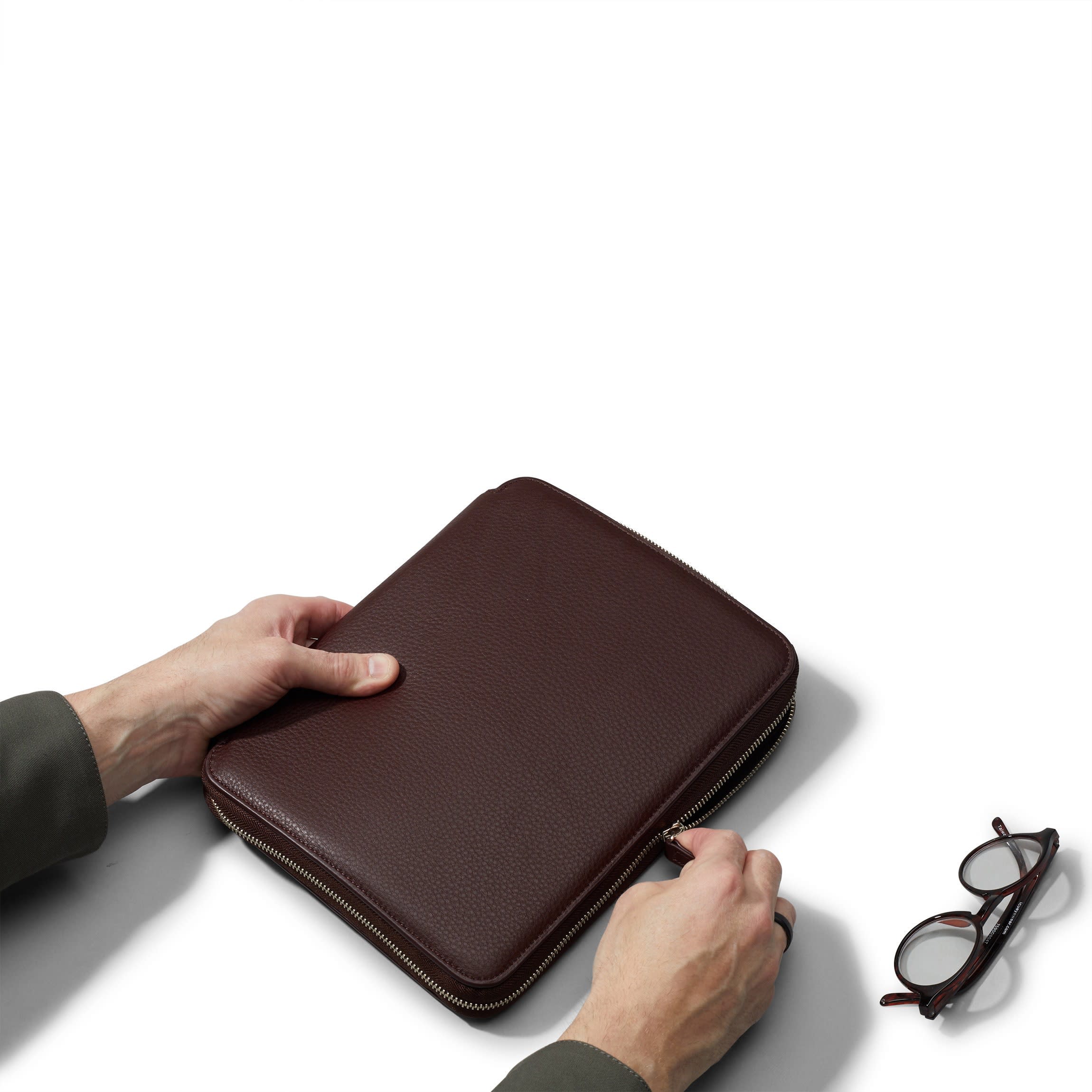 Tech Folio Brown - Image 6