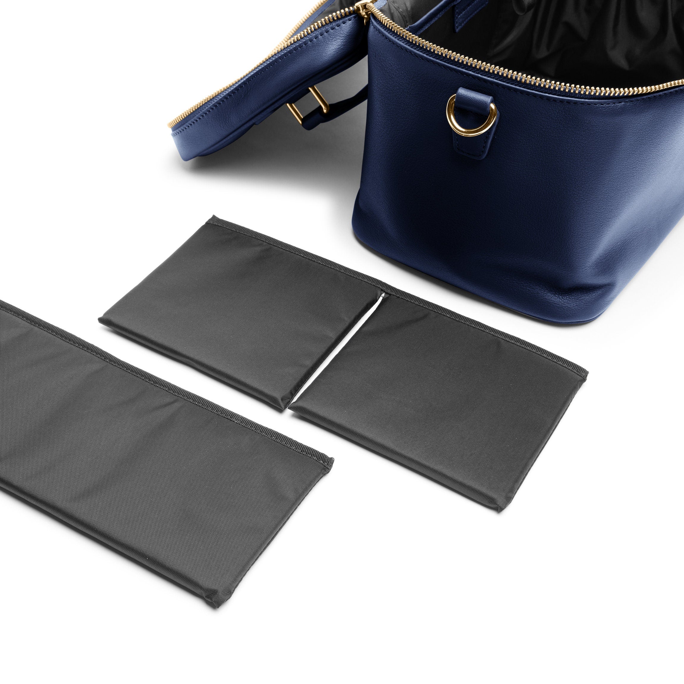 XL Train Case Navy Blue - Image 4