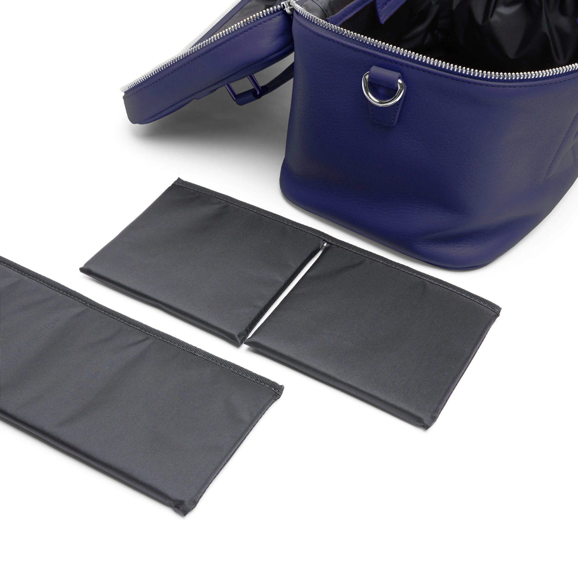XL Train Case Regatta Blue - Image 3
